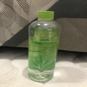 Cek Bpom Skin Conditioner With Aloe Vera Extract Autumn