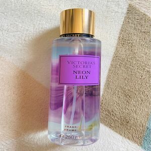 Cek Bpom Fragrance Mist Neon Lily Victorias Secret