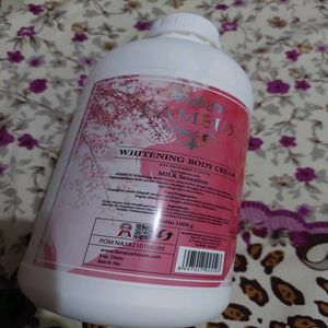Cek Bpom Whitening Body Cream With Licorice And Niacinamide Fameux