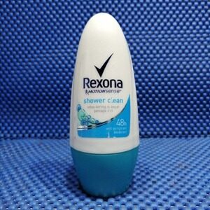 Cek Bpom Shower Clean (Antiperspirant Deodoran Roll On) Rexona