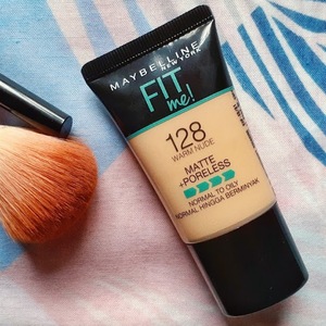 CEK BPOM Fit Me! Matte + Poreless Liquid Foundation 128 Warm Nude