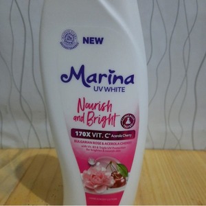 Cek Bpom Hand & Body Lotion - Nourish & Bright Marina Uv White