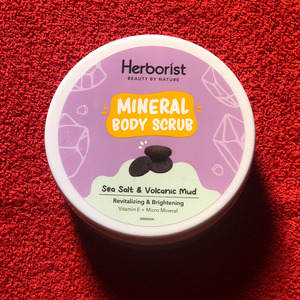 Cek Bpom Mineral Body Scrub Sea Salt & Volcanic Mud Herborist