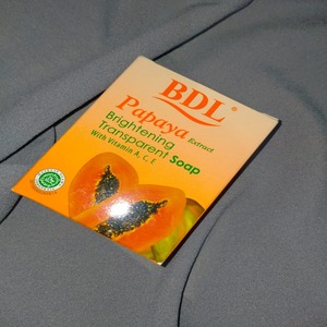 Cek Bpom Papaya Extract Brightening Transparent Soap With Vitamin A,C & E Bdl