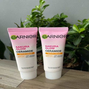 Cek Bpom Sakura Glow Ceramide Serum Cream Spf30 Pa+++ Garnier